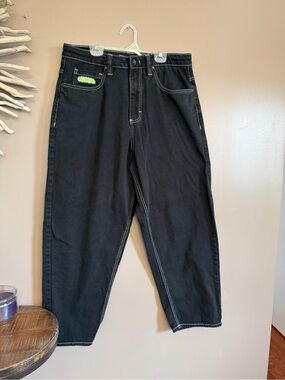 Empire men’s jeans in black
